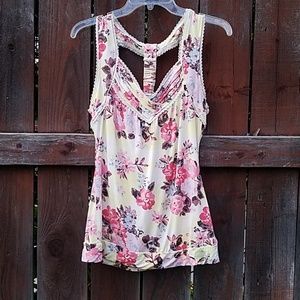 💛American Rag flowered top💛